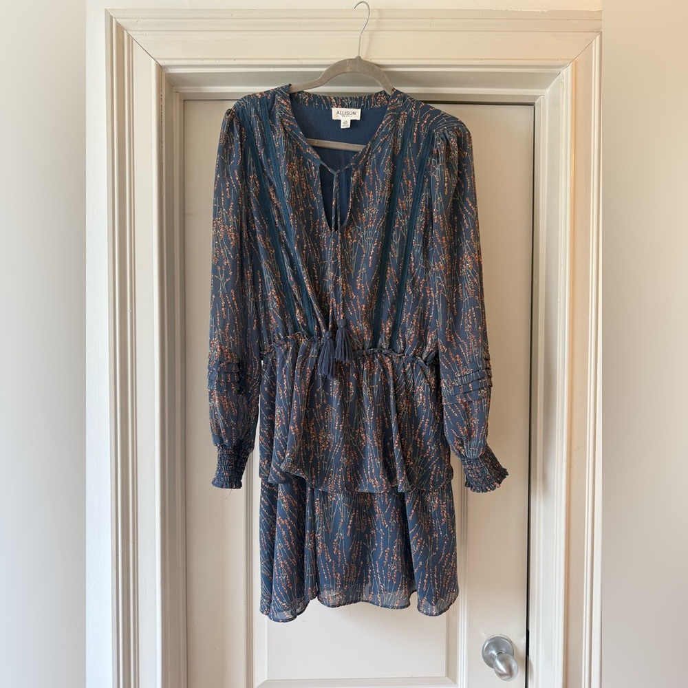 Allison New York Floral Print Mini Dress‎ Long Sleeve Tiered L Only Worn Once
